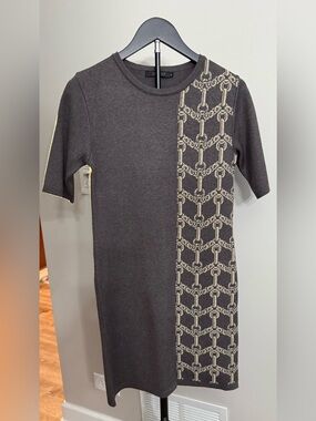 Biana Dark Gray Knit Dress with Cream Chain-Pattern Panel Size Small